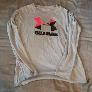 NWOT Under Armour long sleeve